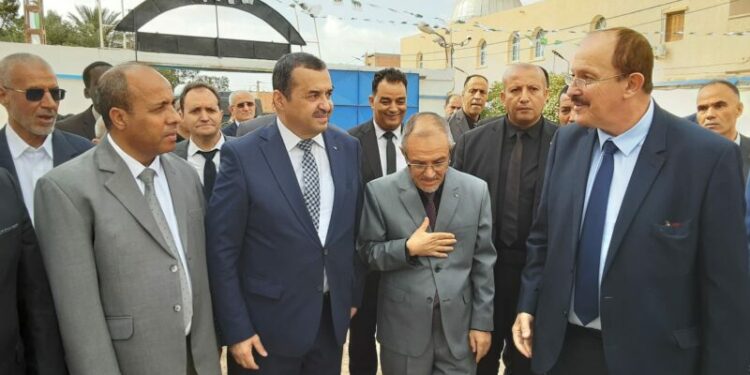 عرقاب يدعو إلى رفع مستوى التكوين في التخصصات المنجمية