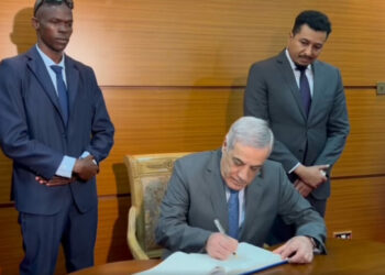 العرباوي بنيروبي للمشاركة في قمة تعبئة الموارد لإفريقيا