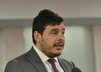 زهير ناصري: في الفاتح ماي نستحضر إنجازات الرئيس تبون في الشغل