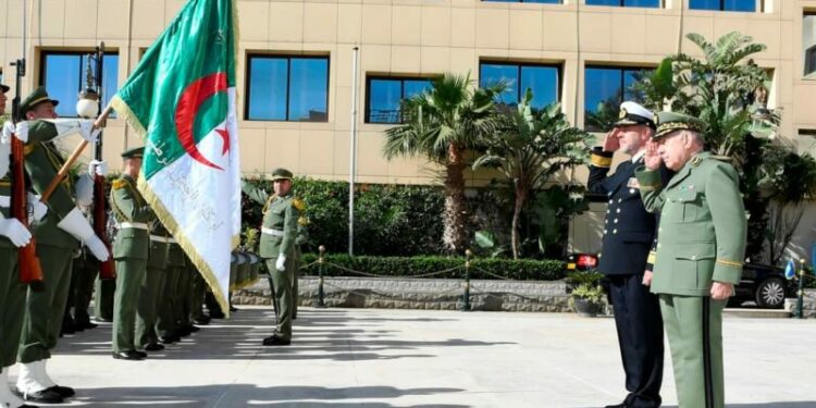 الفريق أول شنقريحة يستقبل رئيس اللجنة العسكرية في “الناتو”