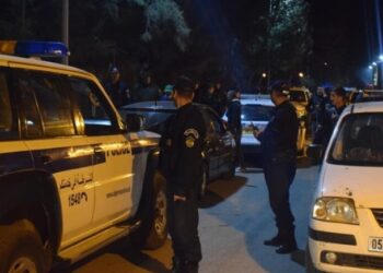 توقيف 8 أشخاص وحجز 36 دراجة نارية وحافلتين بالعاصمة