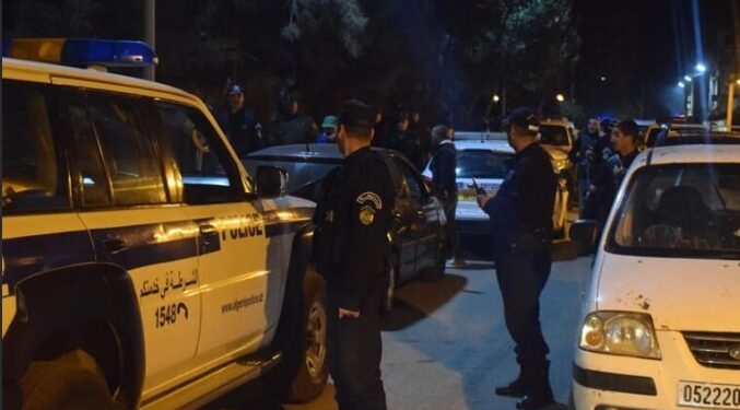 توقيف 8 أشخاص وحجز 36 دراجة نارية وحافلتين بالعاصمة