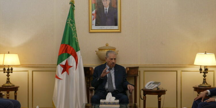قوجيل: مواقف الجزائر تجاه فلسطين ثابتة وكاملة