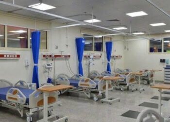 سايحي: جميع الولايات استفادت من هياكل صحية