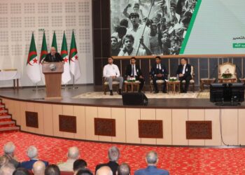 الرئيس تبون: لن يكون هناك أي قرار يخص الشباب والطلبة دون إشراكهم فيه