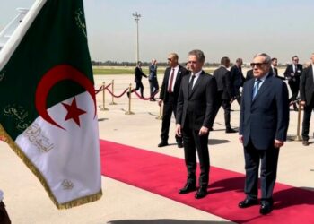 الوزير الأول السلوفيني في زيارة إلى الجزائر