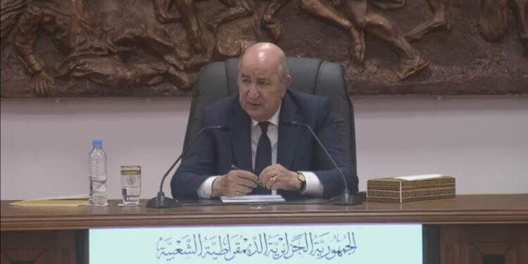 رئيس الجمهورية: الجزائر تدعم القضايا العادلة في العالم