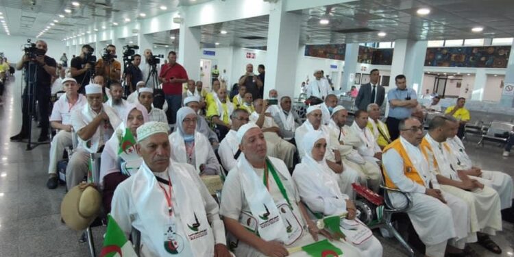 أول الحجاج الجزائريين في جدة