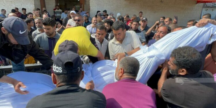 شهداء وجرحى في قصف صهيوني على مخيم جباليا شمال غزة