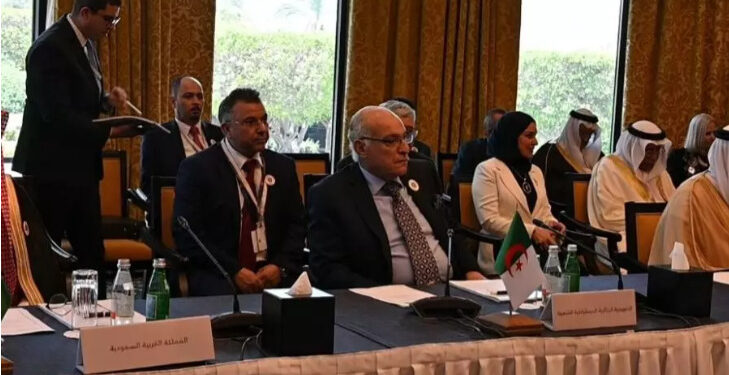 القمة العربية الـ33 بالبحرين.. عطاف يشارك في أشغال الاجتماعات الوزارية التحضيرية