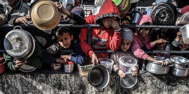تداعيـات استهداف الأمن الصحي للفلسطينيين