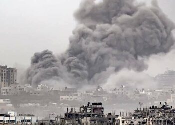 21 شهيدا منذ فجر اليوم وسط وجنوب غزة