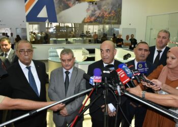 وزير النقل: المقاربة الاقتصادية تحدد التوجهات الخاصة بالموانئ والمطارات