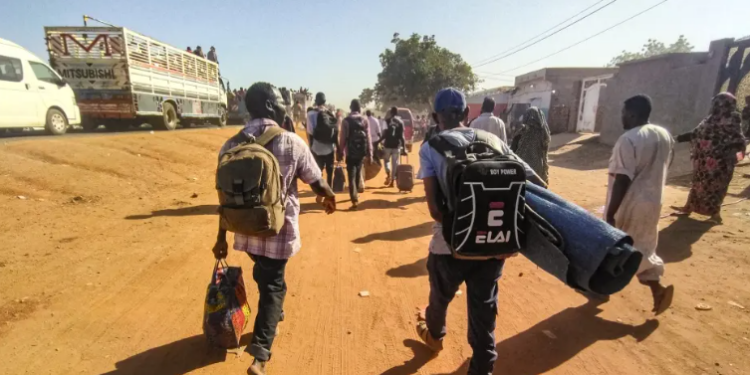 الاتحاد الأوروبي: وقف النزاع في السودان ضرورة