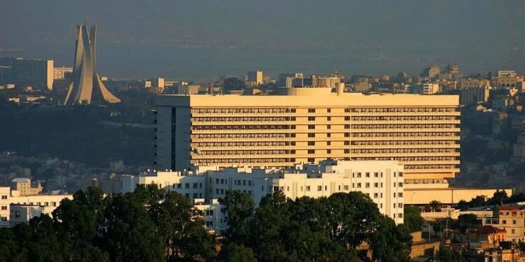 ملتقى دولي حول الثورة الجزائرية في بعدها الإفريقي غدا