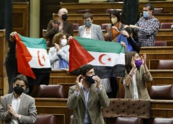 نواب أوروبيون يعارضون ترحيل صحراويين إلى المغرب