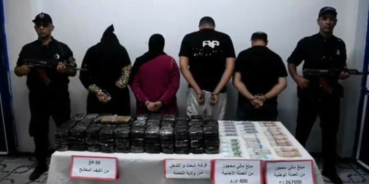 النعامة.. ضبط 50 كيلوغرام من الكيف المعالج قادمة من المغرب