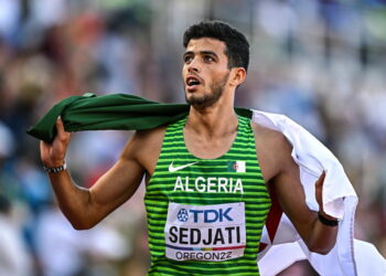 سجاتي يتأهل لنصف نهائي سباق 800 متر بألعاب باريس