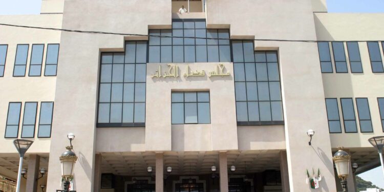 الحبس المؤقت لـ 68 متهما في قضية شراء توقيعات المنتخبين