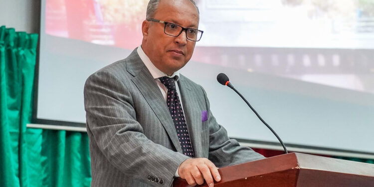 ياحي: إنجاح الاستحقاقات الرئاسية المقبلة واجب وطني