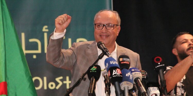 ياحي: تبون يهدف إلى جعل الجزائر قوية