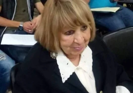 فتيحة مزياني تفتك الجائزة الأولى في مسابقة للقصة القصيرة