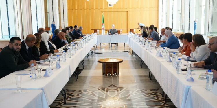 تنصيب اللجنة المكلفة بتجسيد ورقة الطريق لحماية التراث الثقافي المادي واللامادي