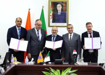 تعزيز التعاون بين “سونلغاز” و “اليك الجزائر”