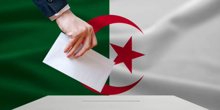تواصل عملية الاقتراع باسبانيا وسط إقبال متزايد للناخبين