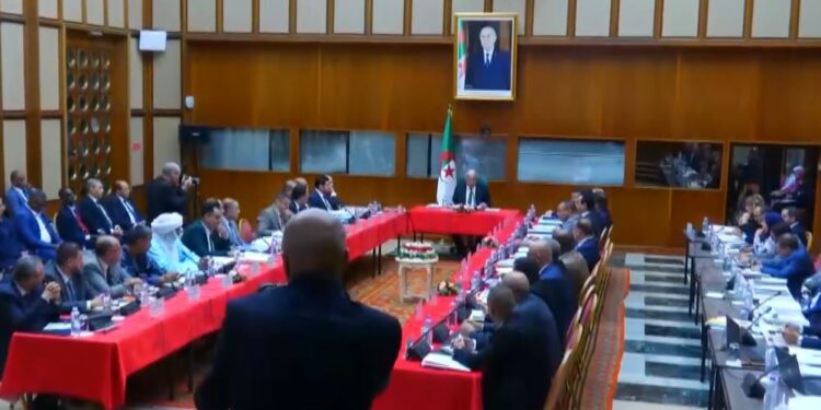 بوغالي يترأس اجتماعا تقييميا لحصيلة المجلس الشعبي الوطني