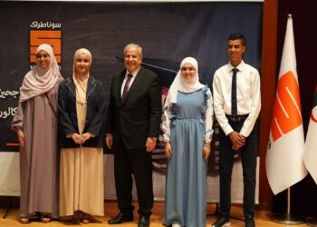 تكريم أبناء عمال “سوناطراك” المتفوقين بامتياز في البكالوريا