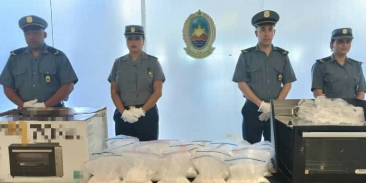 حجز 85156 وحدة من المؤثرات العقلية بمطار الجزائر الدولي