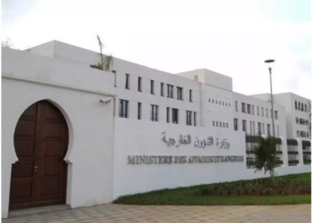 إجلاء الرعايا الجزائريين المقيمين بلبنان