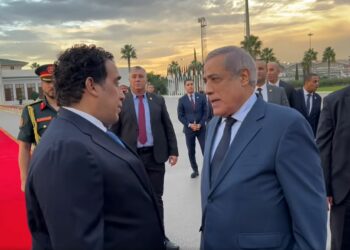 رئيس المجلس الرئاسي الليبي يغادر الجزائر