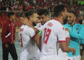 إيريك شيل يشيد بأداء لاعبيه أمام شبيبة القبائل