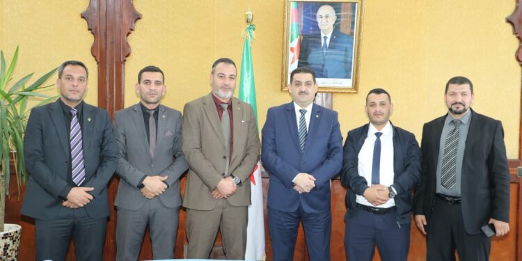 دربال يستقبل نوابا عن ولاية مستغانم