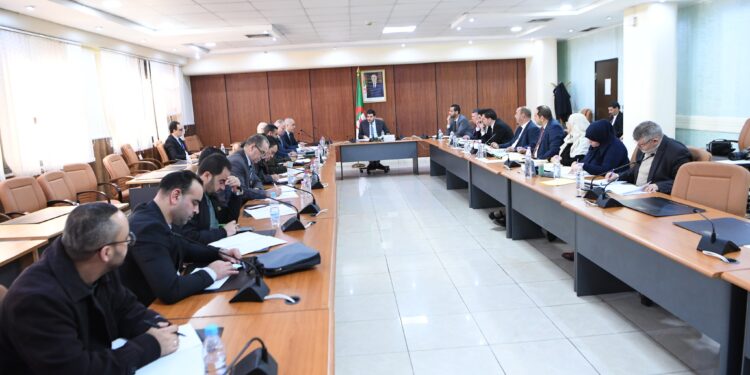 فوج العمل المكلف بإثراء مشروع قانون الجمعيات يستمع إلى فاعلين في المجتمع المدني