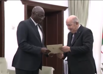رئيس الجمهورية يستقبل وزير القوات المسلحة السنغالي