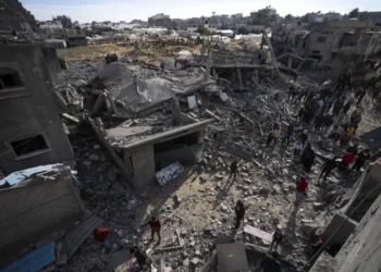 4 شهداء إثر قصف الاحتلال مخيم الشاطئ غرب مدينة غزة