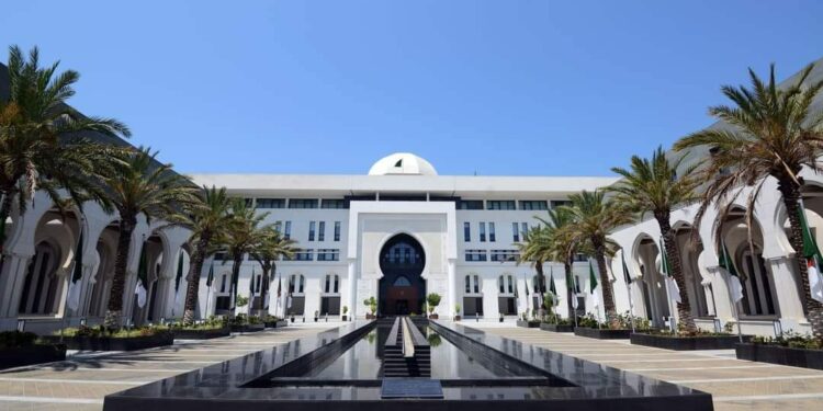 الجزائر تعرب عن ارتياحها لاتفاق وقف إطلاق النار في غزة