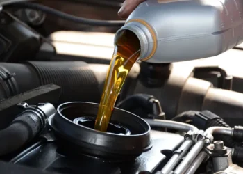 الانتاج المحلي يخفض واردات زيوت المحركات