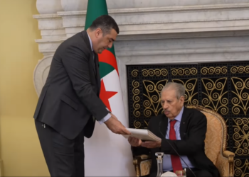 قوجيل يتسلم تقريرين حول مشروعي قانوني الأحزاب والجمعيات