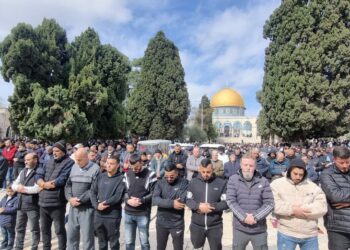40 ألف فلسطيني يصلون الجمعة في المسجد الأقصى