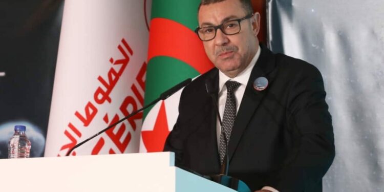 سعيود يؤكد مدى اهتمام الدولة بأمن الطيران المدني