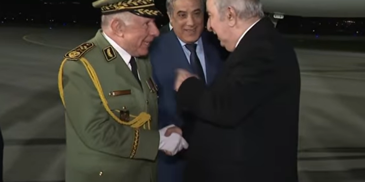 الرئيس تبون يعود إلى أرض الوطن