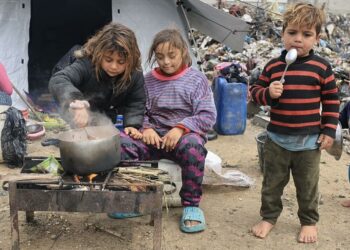 “أطباء بلا حدود”: وضع الفلسطينيين النازحين في الضفة الغربية خطير