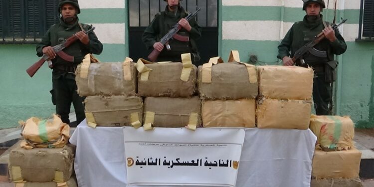 إحباط محاولة إدخال 8 قناطير كيف معالج من المغرب