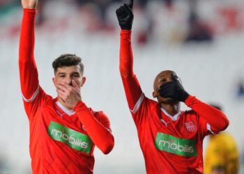 شباب بلوزداد يكمل عقد المتأهلين الى نصف نهائي الكأس