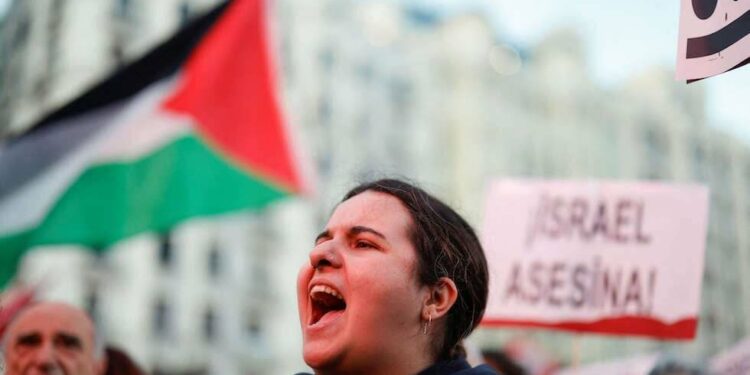 مظاهرات في 80 مدينة إسبانية تطالب بسلام دائم في فلسطين
