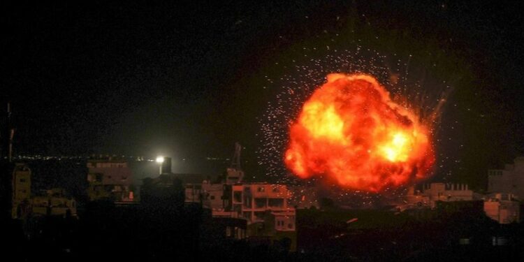 استشهاد 4 أطفال فلسطينيين في قصف صهيوني لمنزل بغزة